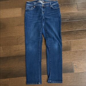 Stylish Dark Blue Skinny Jeans